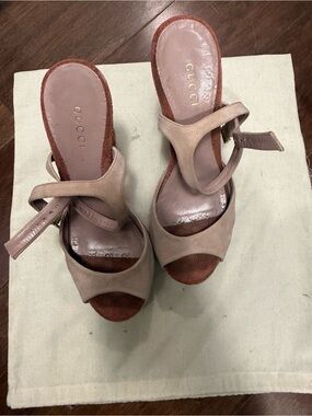Gucci Light Beige Suede Open-Toe Heels with Gold Accent